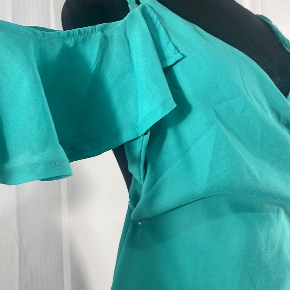 Teal Wrap Romper, open shoulder,ruffle, shorts,side tie, skorts,large - Picture 4 of 13